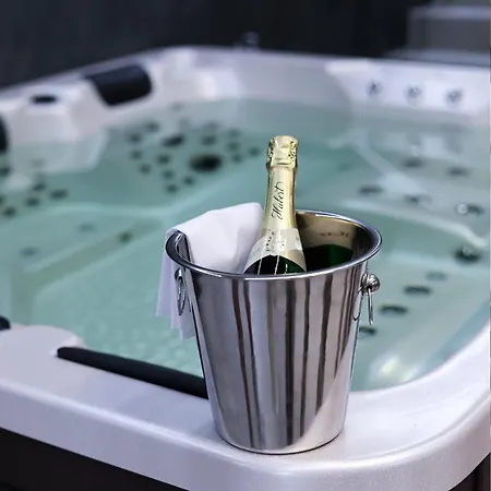 Emily B311 شقة Oravske Vesele