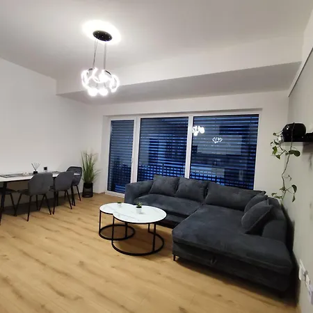 Emily B311 Oravske Vesele