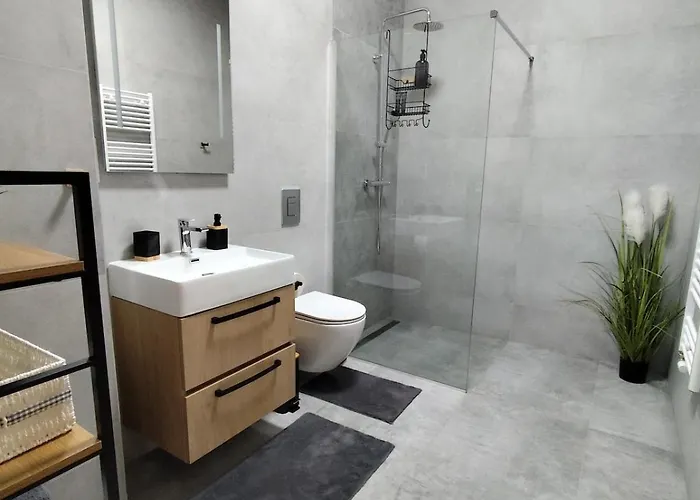 Emily B311 Lejlighed